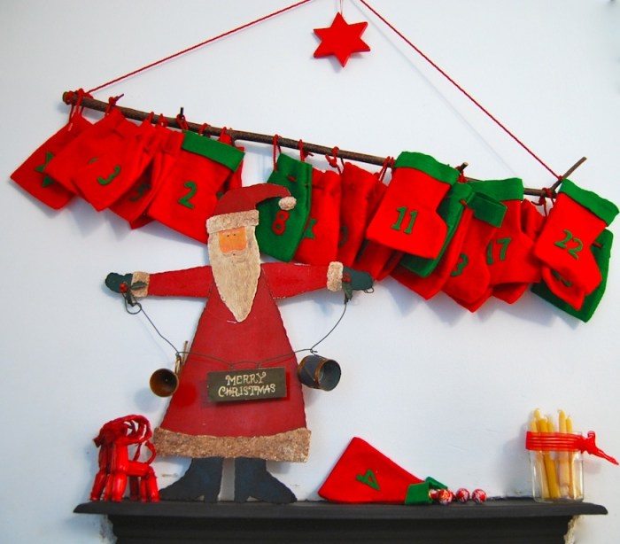 Advent calendar red and green