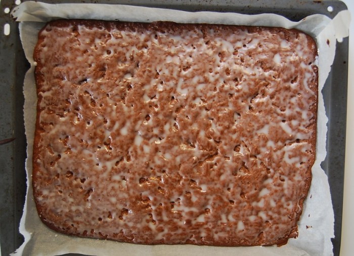 Basler Leckerli glaze