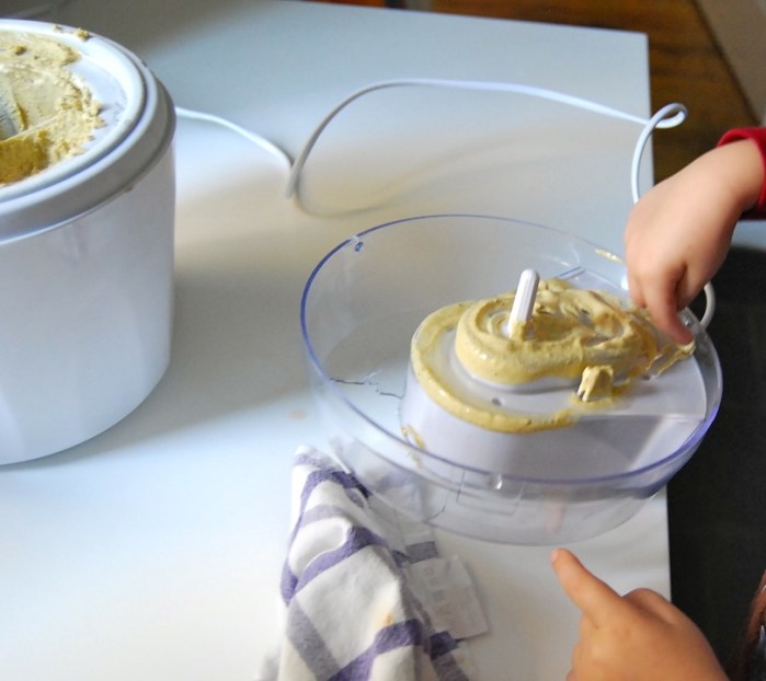 Make sure no ice cream is wasted!