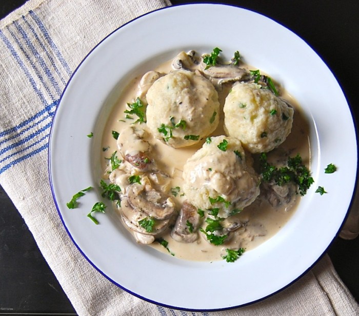 Semmelknödel 1