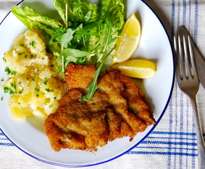 Wiener Schnitzel finished