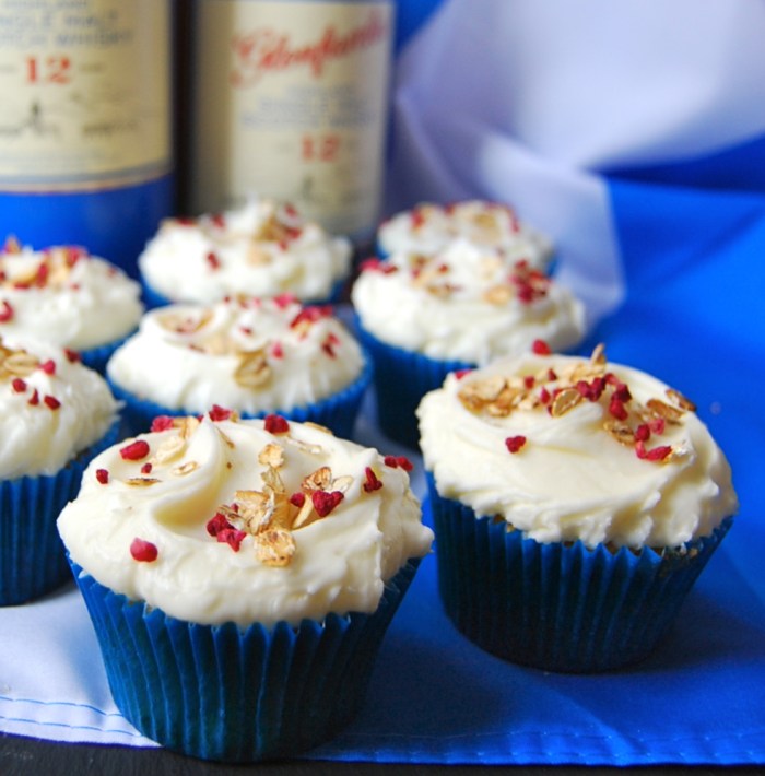 2 Cranachan Cupcakes - Ginger&Bread
