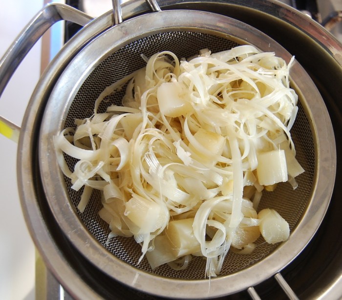 Cream of asparagus leftovers