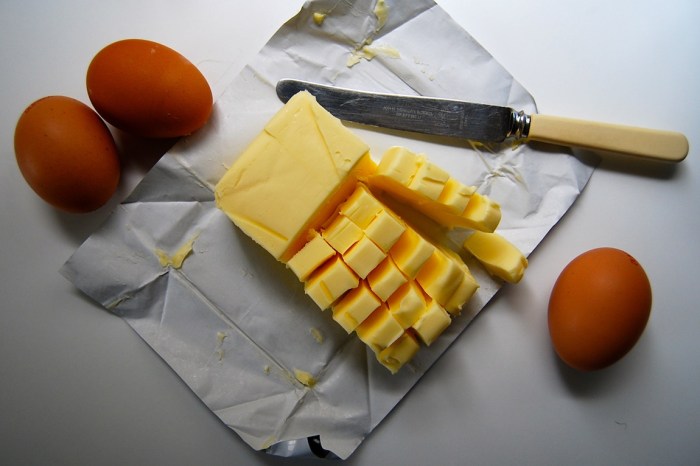 Sauce Hollandaise ingredients