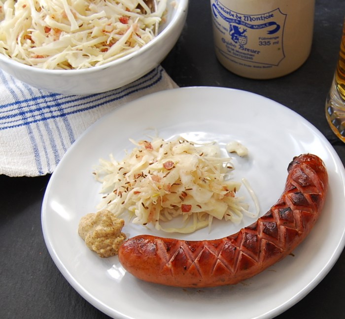 Krautsalat und wurst