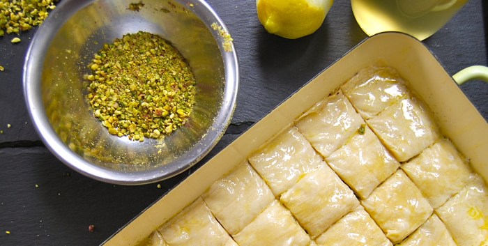 Baklava filling